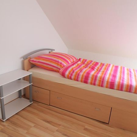Pension Haus Kassel Fuldatal Esterno foto