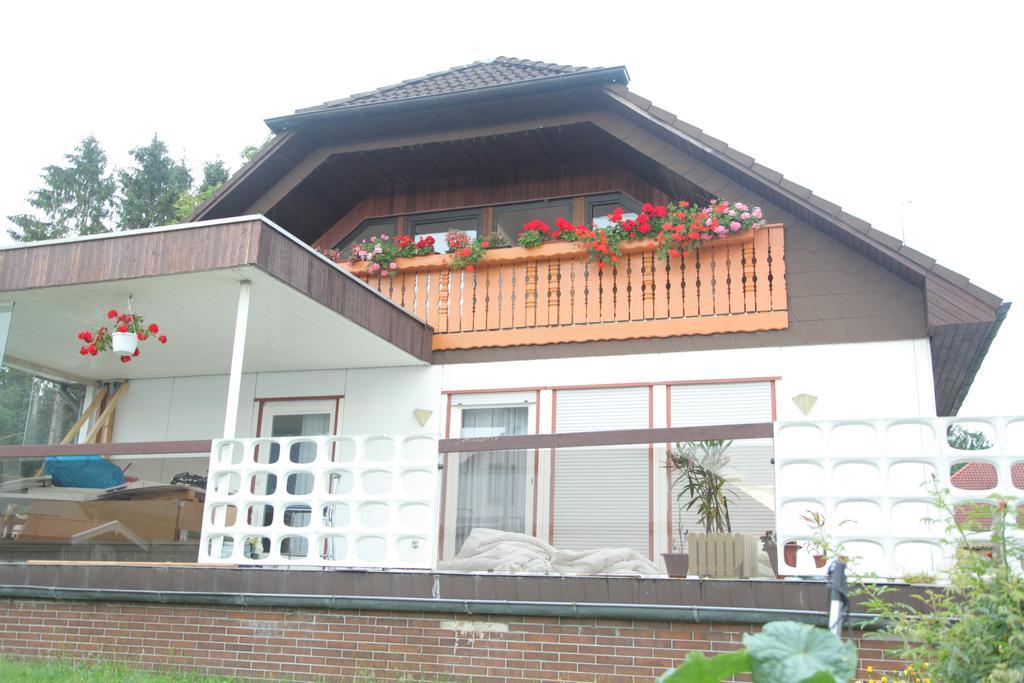 Pension Haus Kassel Fuldatal Esterno foto